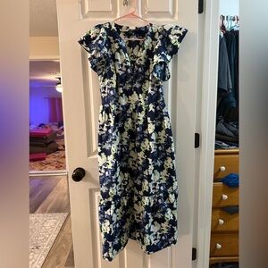 Navy Floral Midi Dress w/ Ruffle Sleeves – Flowy & Feminine
